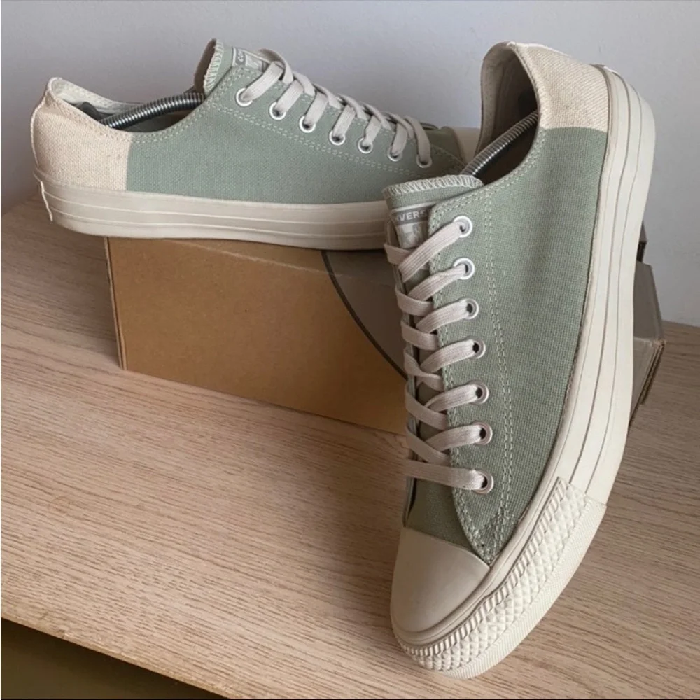 Converse Chuck Taylor Low “Multicolor"- M 11.5- W 13.5 - Picture 9 of 12